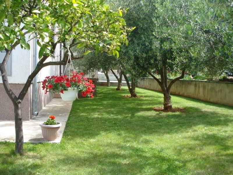 Apartments Burmeta Zadar Exterior foto